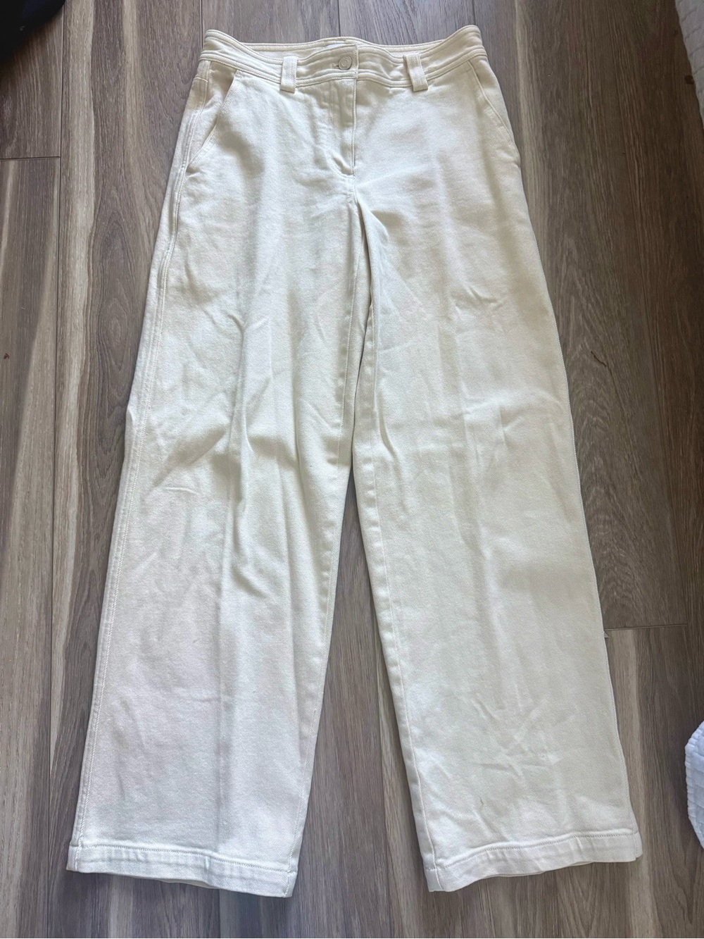 Aritzia Sunday Best Cream Wide Leg Jeans
